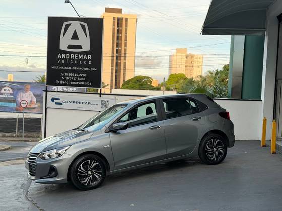 CHEVROLET ONIX 1.0 FLEX LT MANUAL CHEVROLET ONIX 1.0 FLEX LT MANUAL